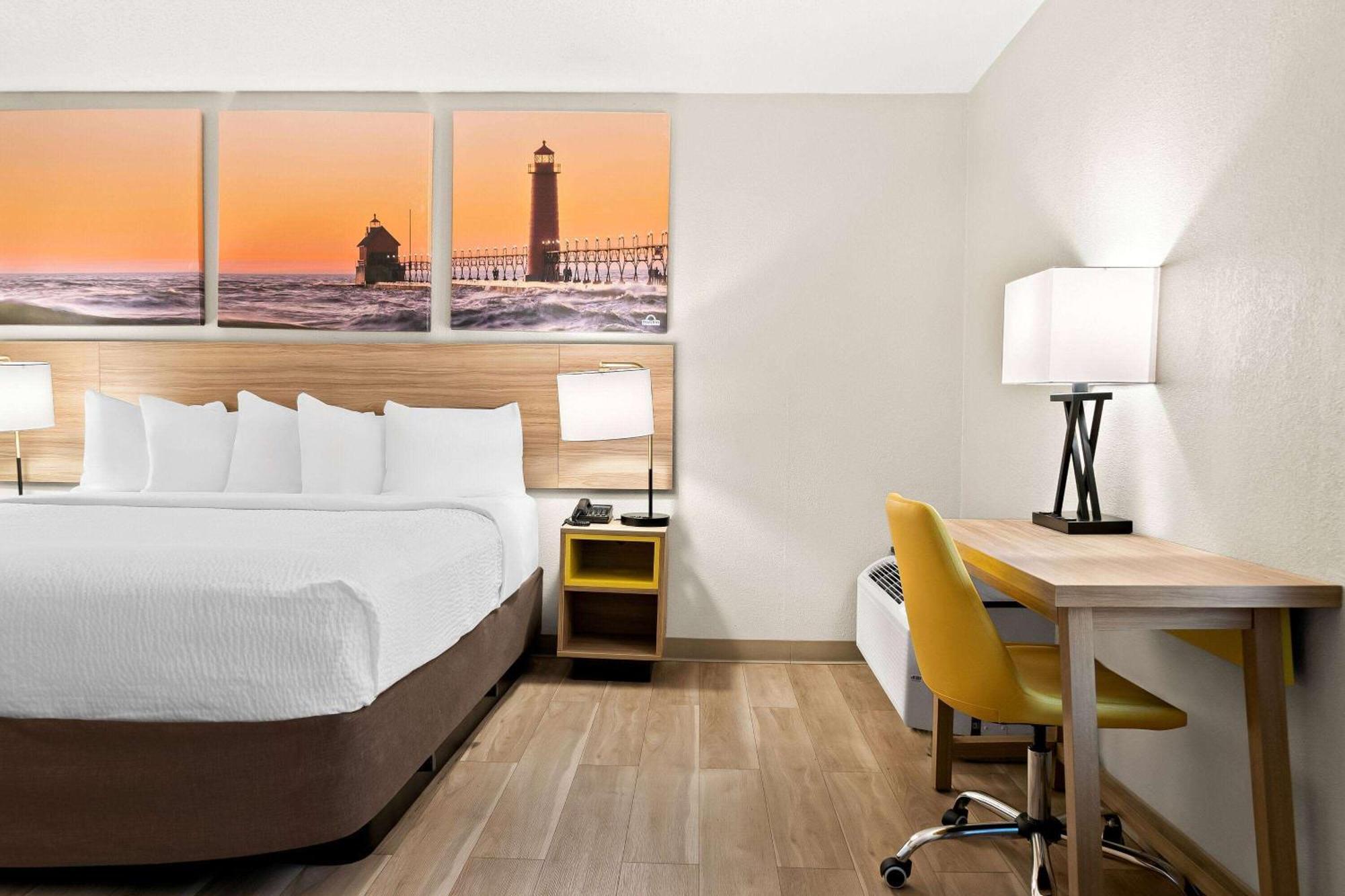 Days Inn & Suites By Wyndham Warren Εξωτερικό φωτογραφία
